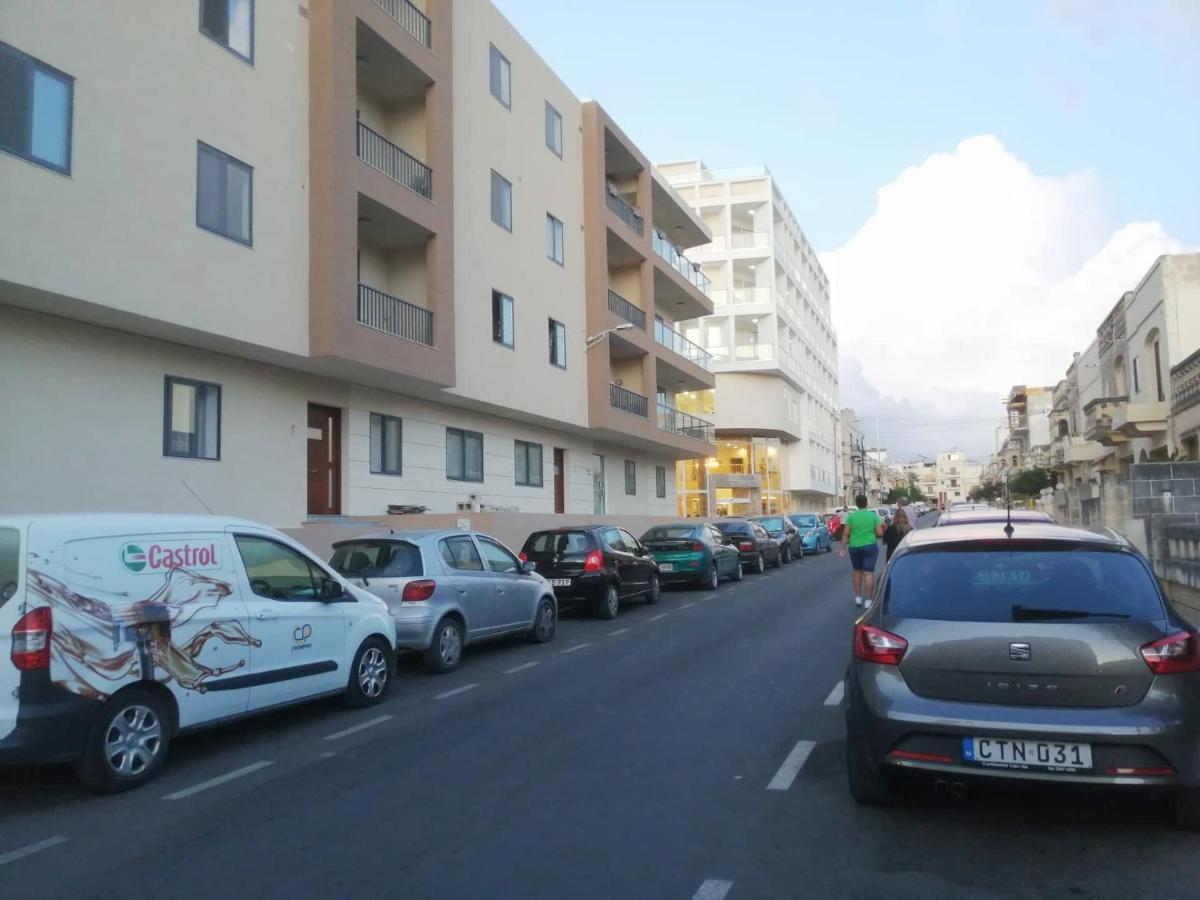 Velleran Accomodation Tarxien Exterior photo